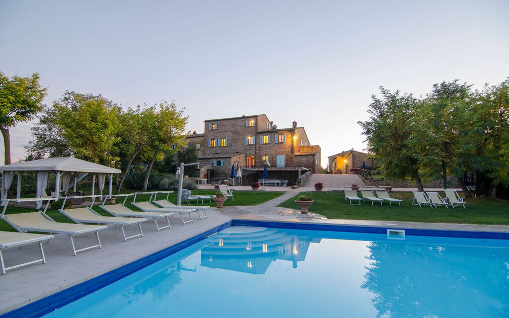 Relais Sogno Dei Fiori: relais-sogno-dei-fiori-fratticiola-cortona-villa-piscina
