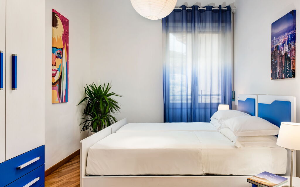 Living Times Apartment: living-times-apartment-sorrento-apartment-bedroom
