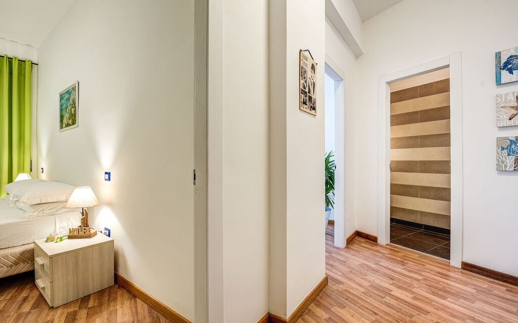 Living Times Apartment: living-times-apartment-sorrento-apartment-bedroom