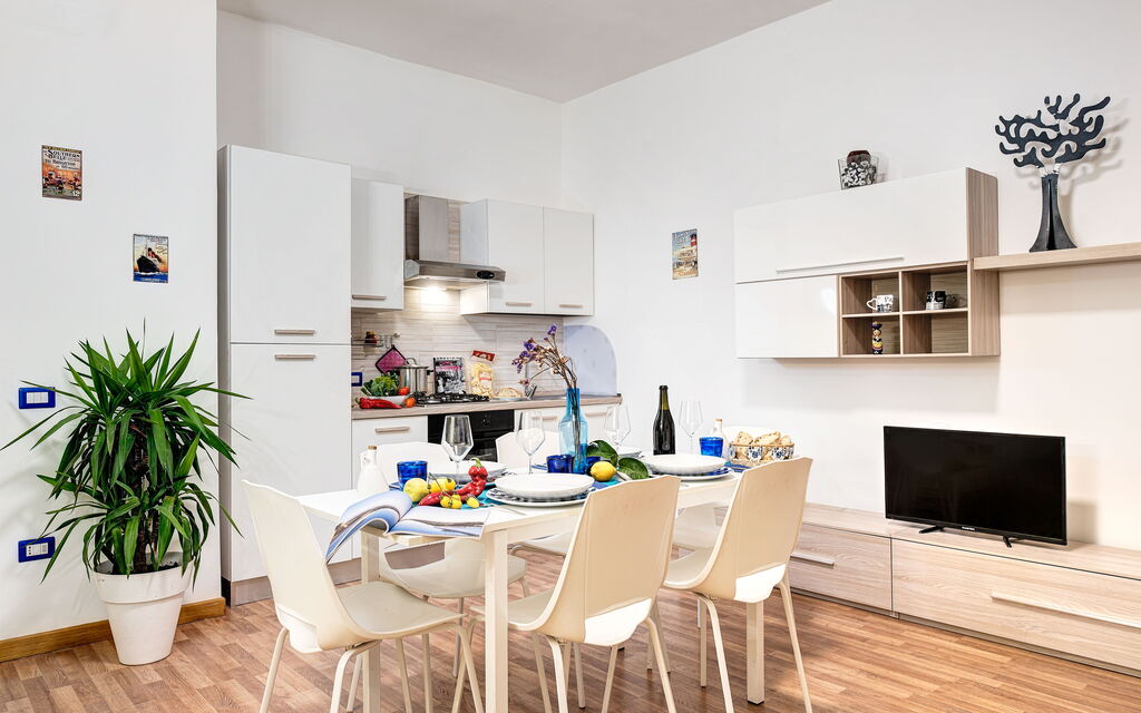 Living Times Apartment: living-times-apartment-sorrento-apartment-living-room