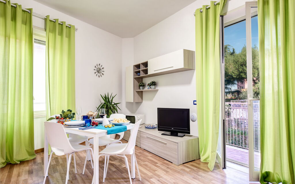 Loving Times Apartment: loving-times-apartment-sorrento-appartamento-soggiorno