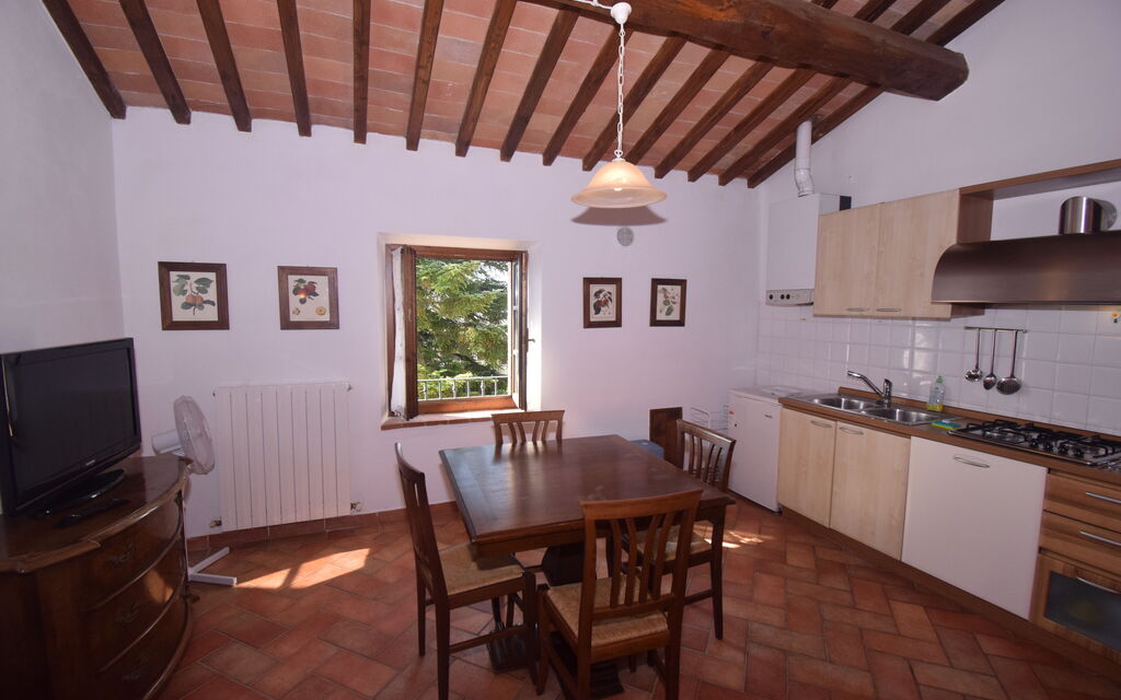 Rocche Di Valiano - : rocche-di-valiano-chianti-castelnuovo-berardenga-verbena-soggiorno