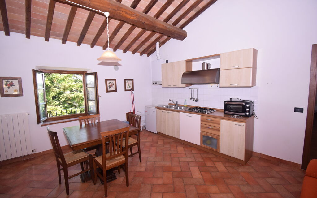 Rocche Di Valiano - : rocche-di-valiano-chianti-castelnuovo-berardenga-verbena-soggiorno