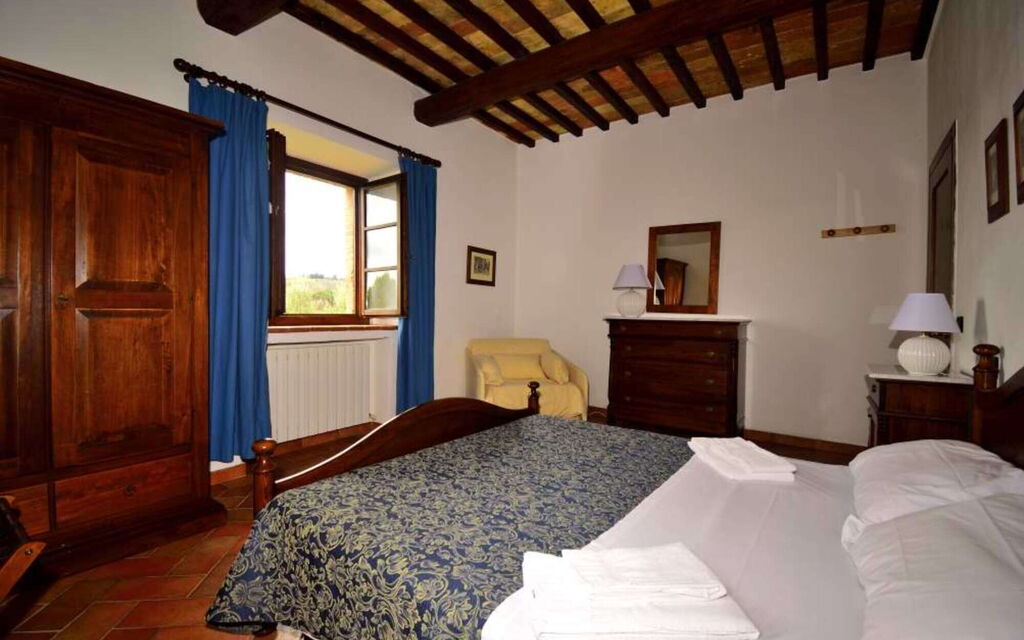 Rocche Di Valiano - : Autumn, Bedroom, Spring, Summer