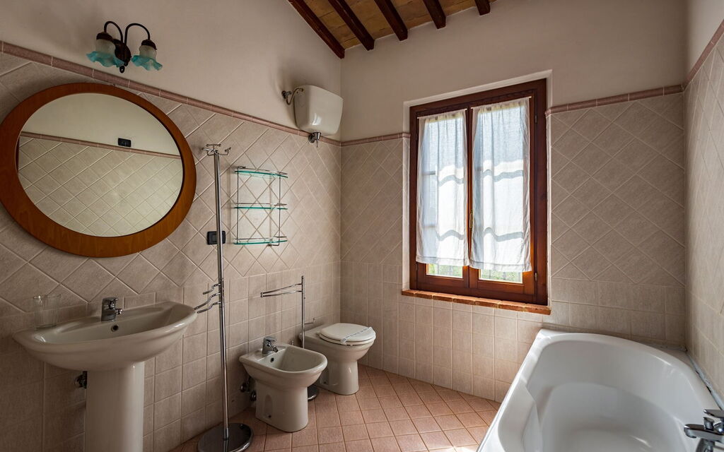 Rocche Di Valiano - : Autunno, Bagno, Estate, Primavera