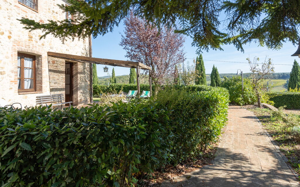 Rocche Di Valiano: rocche-di-valiano-chianti-castelnuovo-berardenga-multiproperty-garden