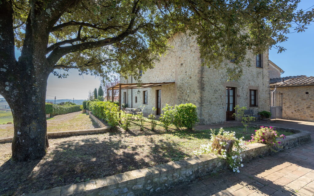 Rocche Di Valiano: rocche-di-valiano-chianti-castelnuovo-berardenga-multiproperty-garden