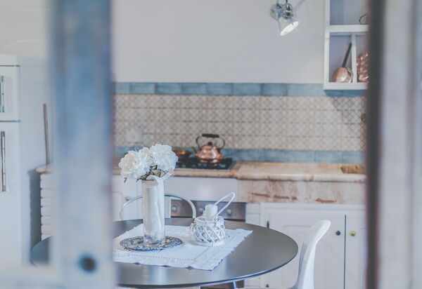 La Reggia Nel Podere: la-reggia-nel-podere-val-d-orcia-villa-kitchen