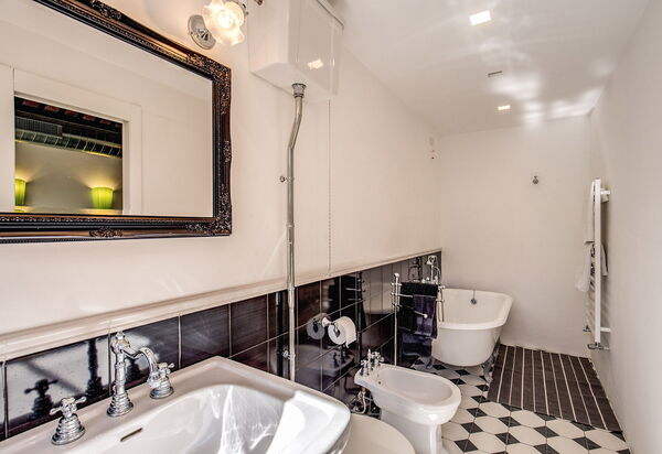 La Corte Del Grano: la-corte-del-grano-abbadia-villa-bagno