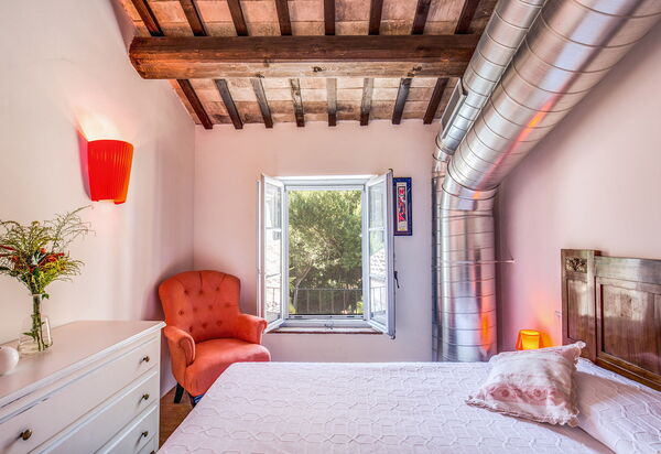 La Corte Del Grano: la-corte-del-grano-abbadia-villa-camera-da-letto