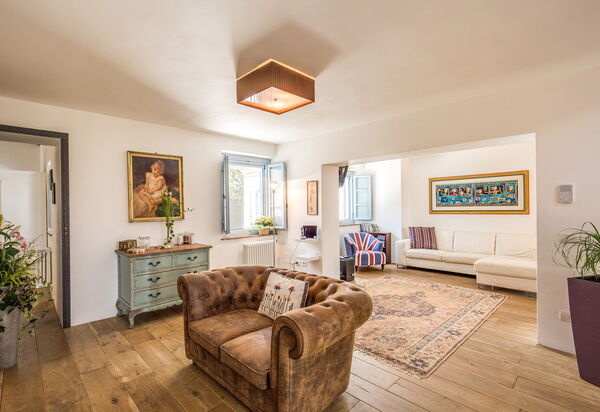 La Corte Del Grano: la-corte-del-grano-abbadia-villa-soggiorno