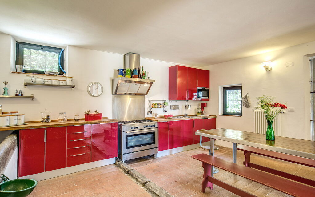 La Corte Del Grano: la-corte-del-grano-abbadia-villa-cucina