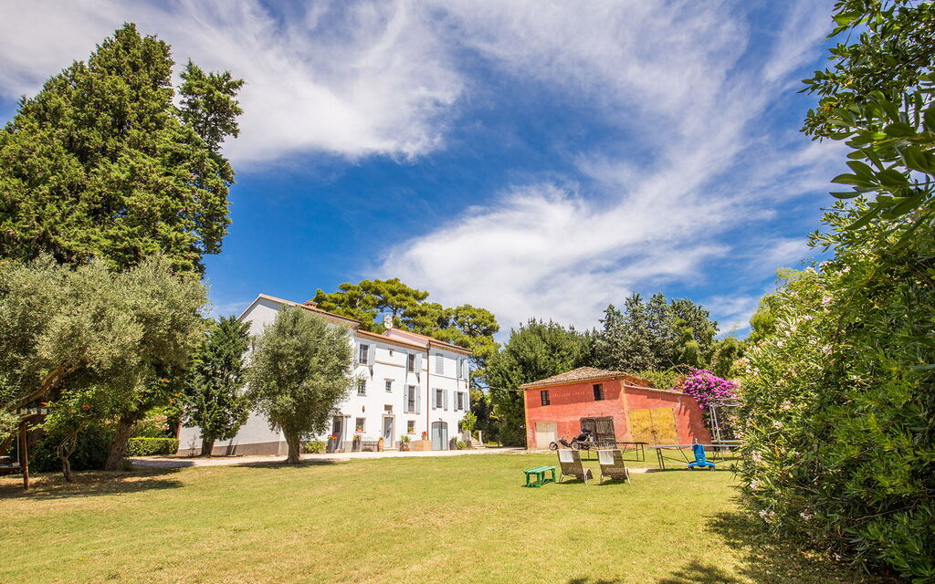 La Corte Del Grano: la-corte-del-grano-abbadia-villa-esterno