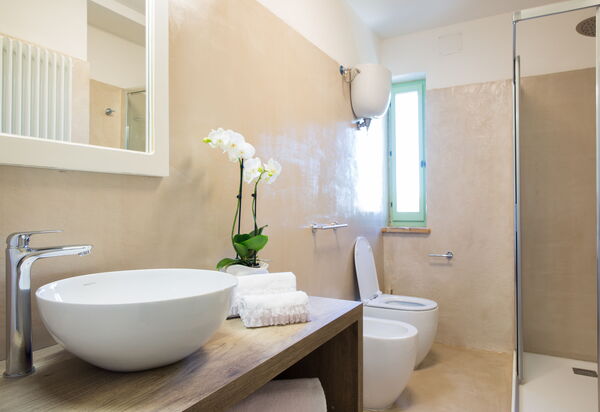 Casale Esperienza Sul Tevere: casale-esperienza-sul-tevere-marsciano-villa-bathroom