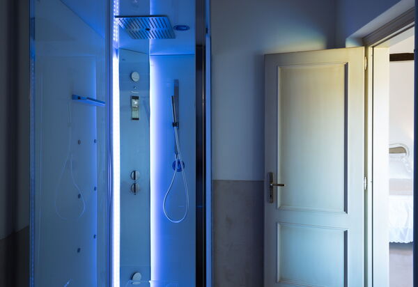 Casale Esperienza Sul Tevere: casale-esperienza-sul-tevere-marsciano-villa-bathroom