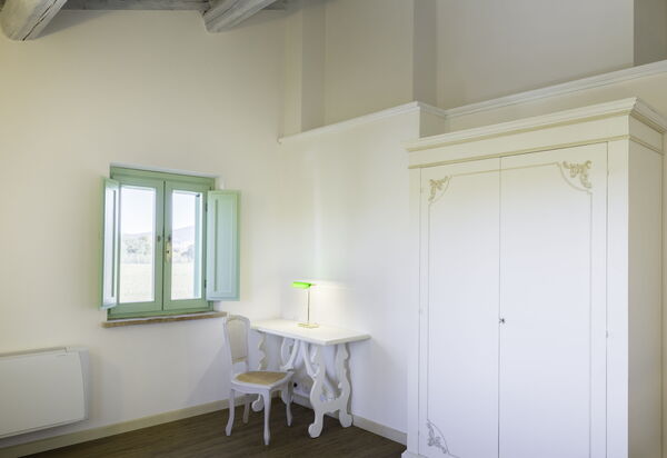 Casale Esperienza Sul Tevere: casale-esperienza-sul-tevere-marsciano-villa-bedroom
