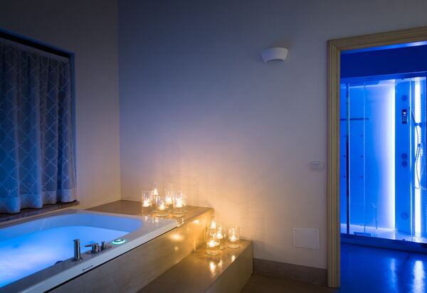 Casale Esperienza Sul Tevere: casale-esperienza-sul-tevere-marsciano-villa-hot-tub