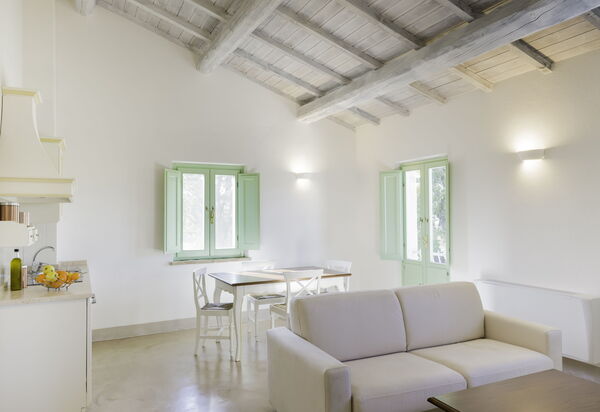 Casale Esperienza Sul Tevere: casale-esperienza-sul-tevere-marsciano-villa-living-room
