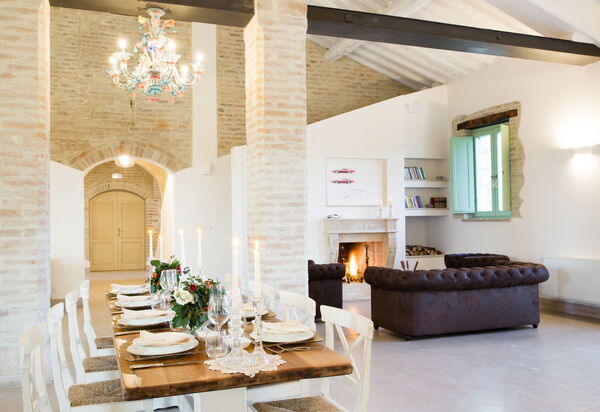 Casale Esperienza Sul Tevere: casale-esperienza-sul-tevere-marsciano-villa-living-room