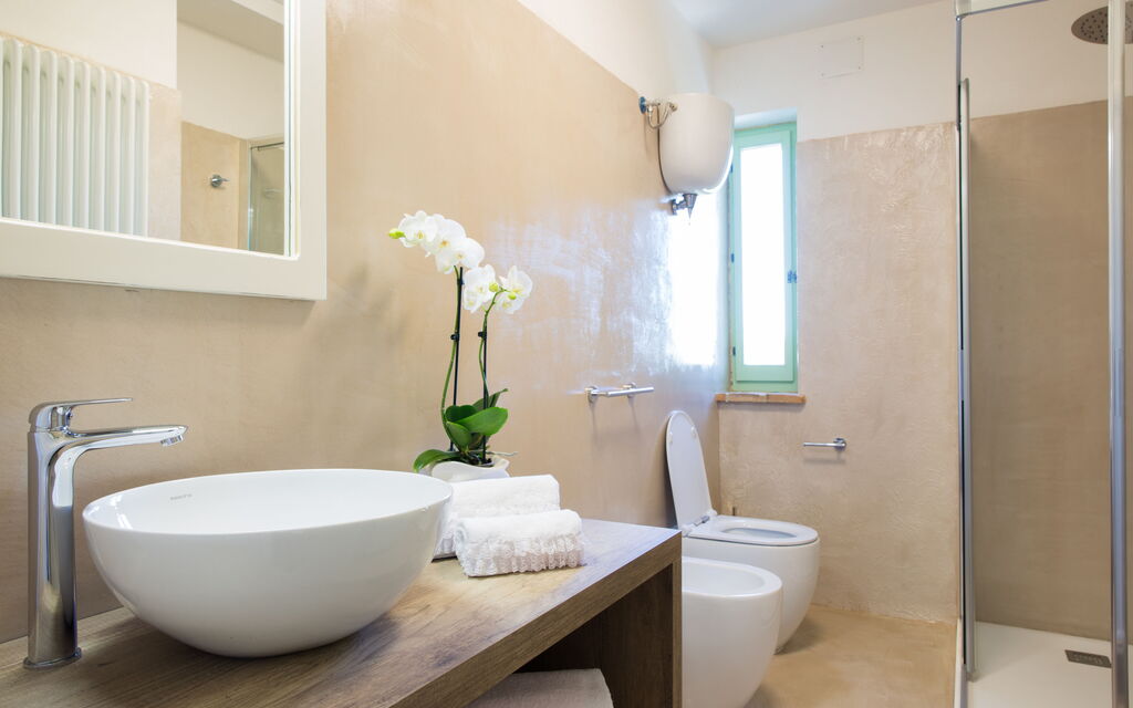 Casale Esperienza Sul Tevere: casale-esperienza-sul-tevere-marsciano-villa-bathroom