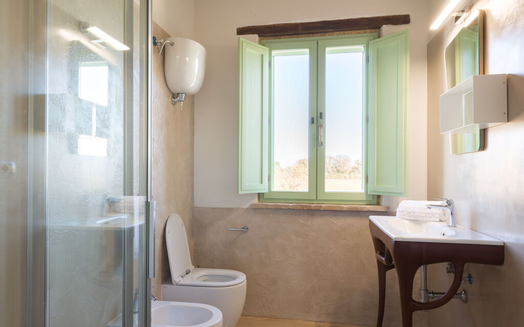 Casale Esperienza Sul Tevere: casale-esperienza-sul-tevere-marsciano-villa-bathroom