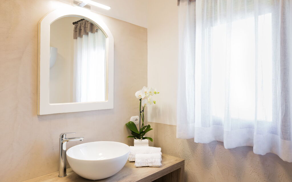 Casale Esperienza Sul Tevere: casale-esperienza-sul-tevere-marsciano-villa-bathroom