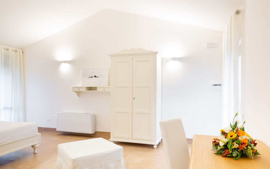 Casale Esperienza Sul Tevere: casale-esperienza-sul-tevere-marsciano-villa-bedroom