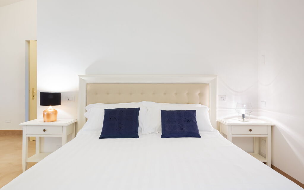 Casale Esperienza Sul Tevere: casale-esperienza-sul-tevere-marsciano-villa-bedroom