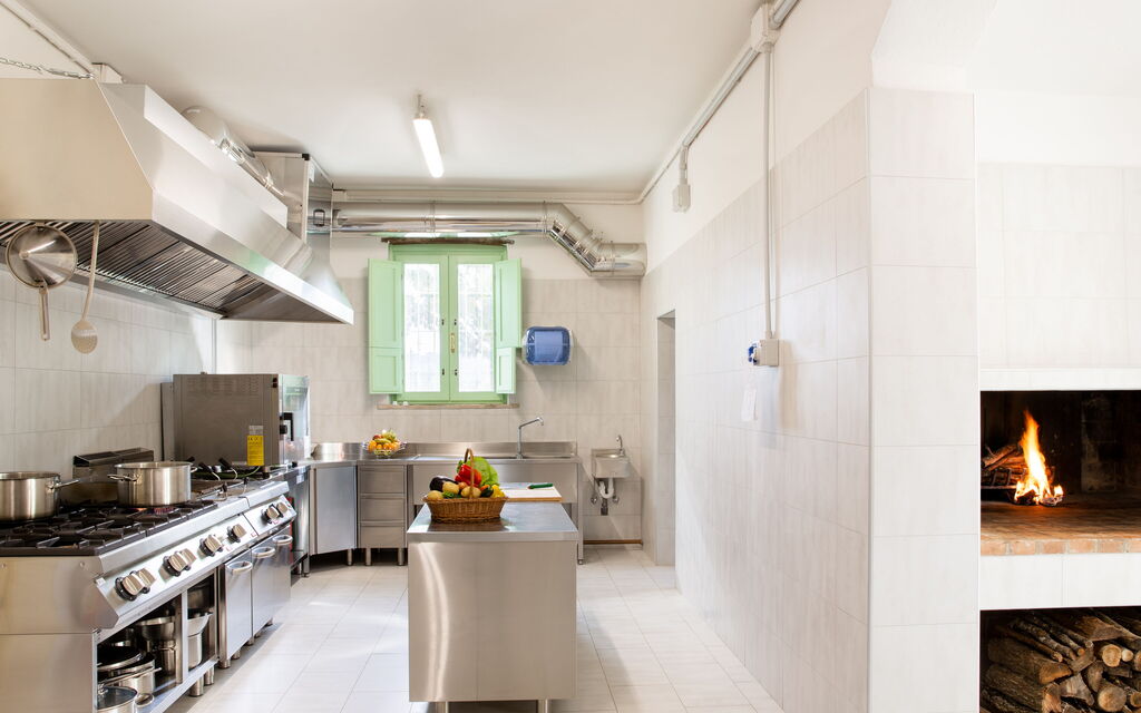 Casale Esperienza Sul Tevere: casale-esperienza-sul-tevere-marsciano-villa-kitchen