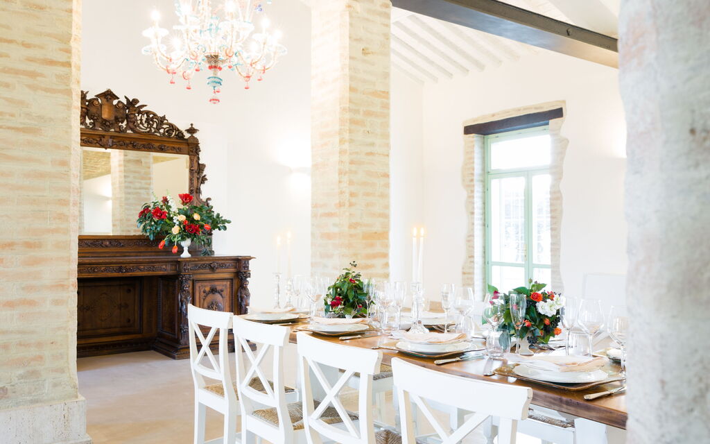 Casale Esperienza Sul Tevere: casale-esperienza-sul-tevere-marsciano-villa-dining-room