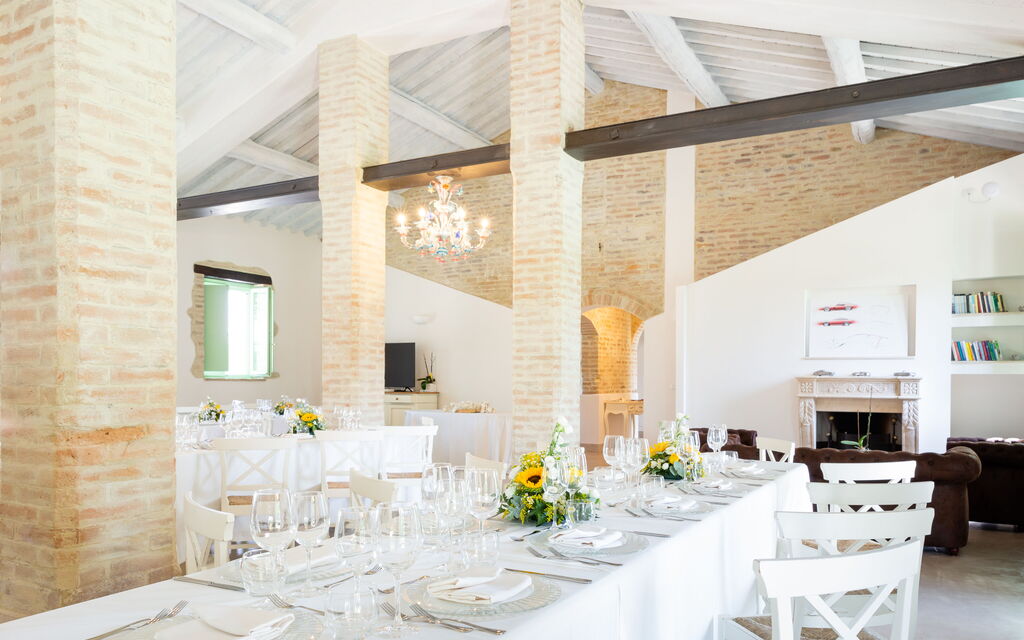 Casale Esperienza Sul Tevere: casale-esperienza-sul-tevere-marsciano-villa-dining-room