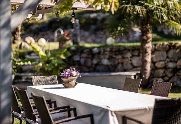 Dimora Delle Ninfee Del Garda: dimora-delle-ninfee-del-garda-castelletto-villa-external