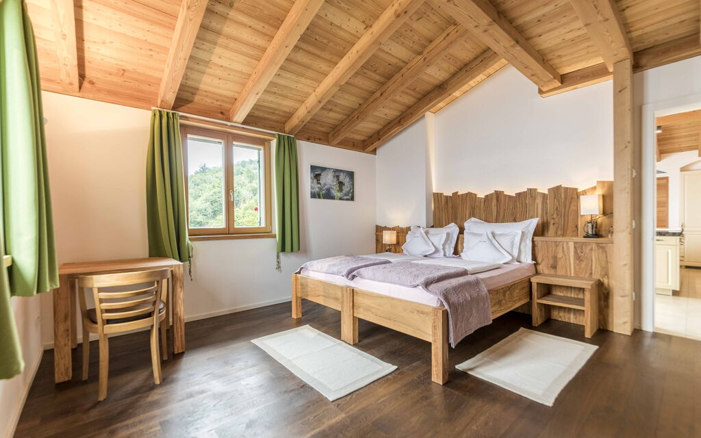 Dimora Delle Ninfee Del Garda: dimora-delle-ninfee-del-garda-castelletto-villa-camera-da-letto