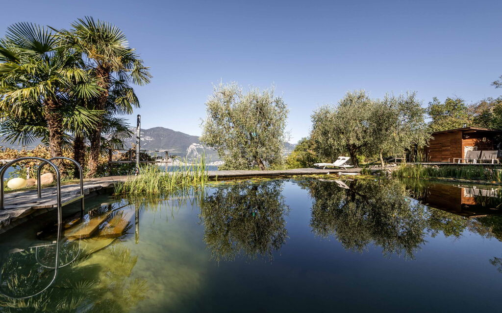 Dimora Delle Ninfee Del Garda: dimora-delle-ninfee-del-garda-castelletto-villa-esterno