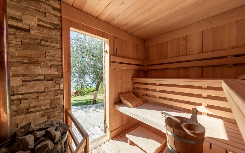 Dimora Delle Ninfee Del Garda: dimora-delle-ninfee-del-garda-castelletto-villa-sauna