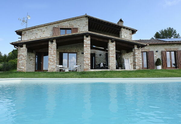 Cottage Bella Vallata: Pool, Spring, Summer