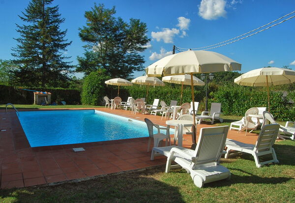 Villa Marisel: Piscina