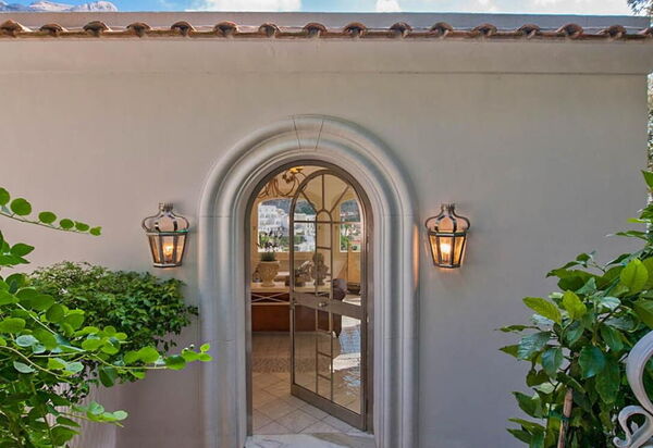 Chalet Del Profondo Blu: Entrata Principale, Esterni