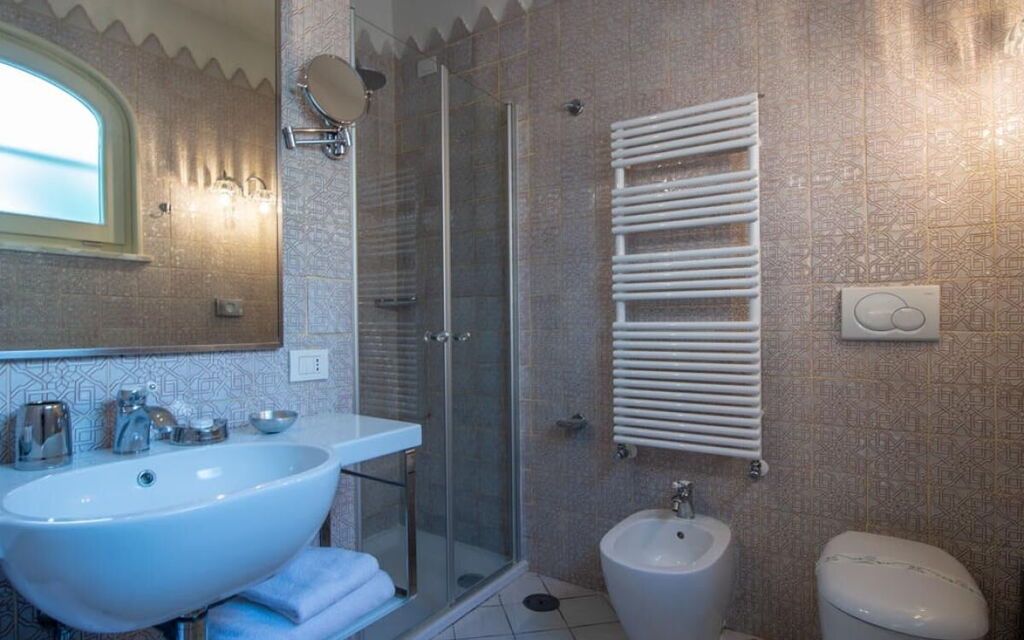 Chalet Del Profondo Blu: Bathroom