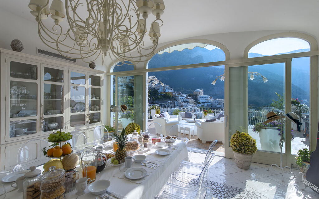 Chalet Del Profondo Blu: Dining Room, Living Room, Scenic View