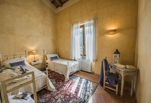 Luxury Ponente: Bedroom