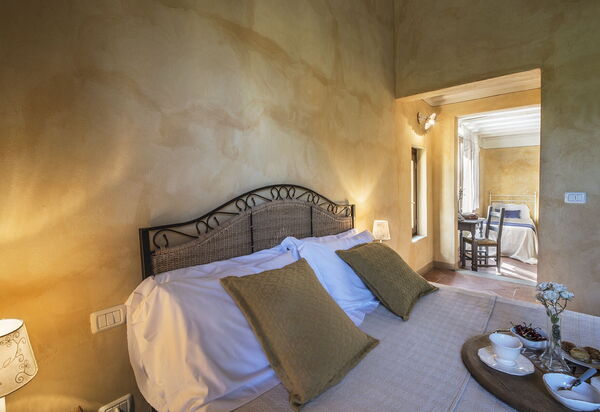 Luxury Ponente: Bedroom