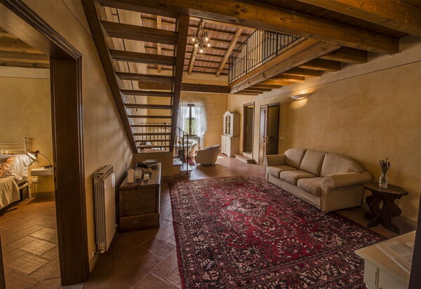 Luxury Ponente: Living Room