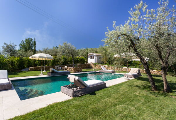 Villa Ligheia: Piscina