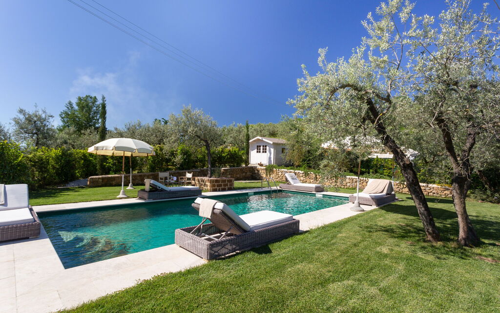 Villa Ligheia: Piscina