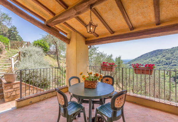 Villa Mastiano: Balcone / Terrazza / Patio