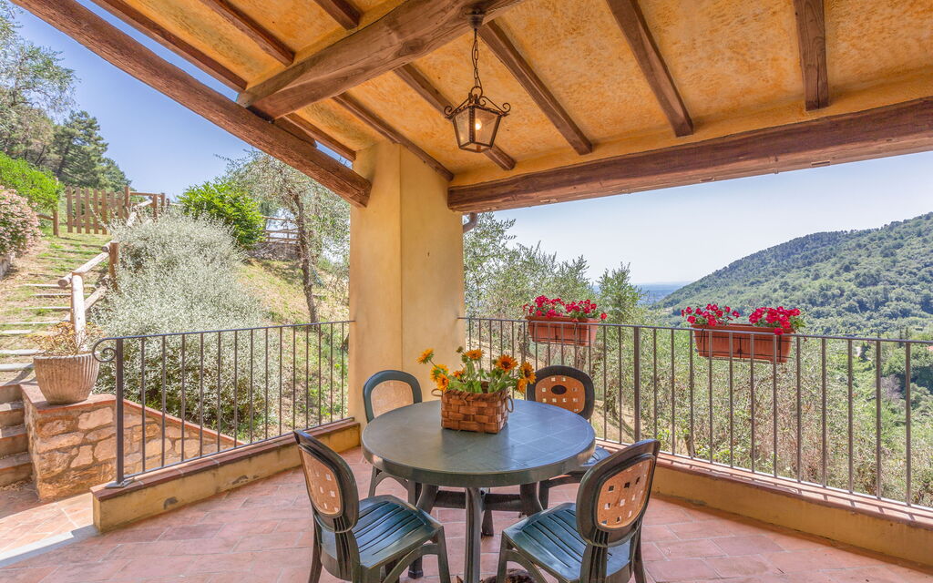 Villa Mastiano - : Balcony / Terrace / Patio