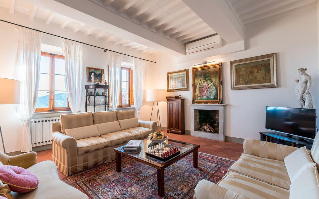 Tusco Home: Soggiorno