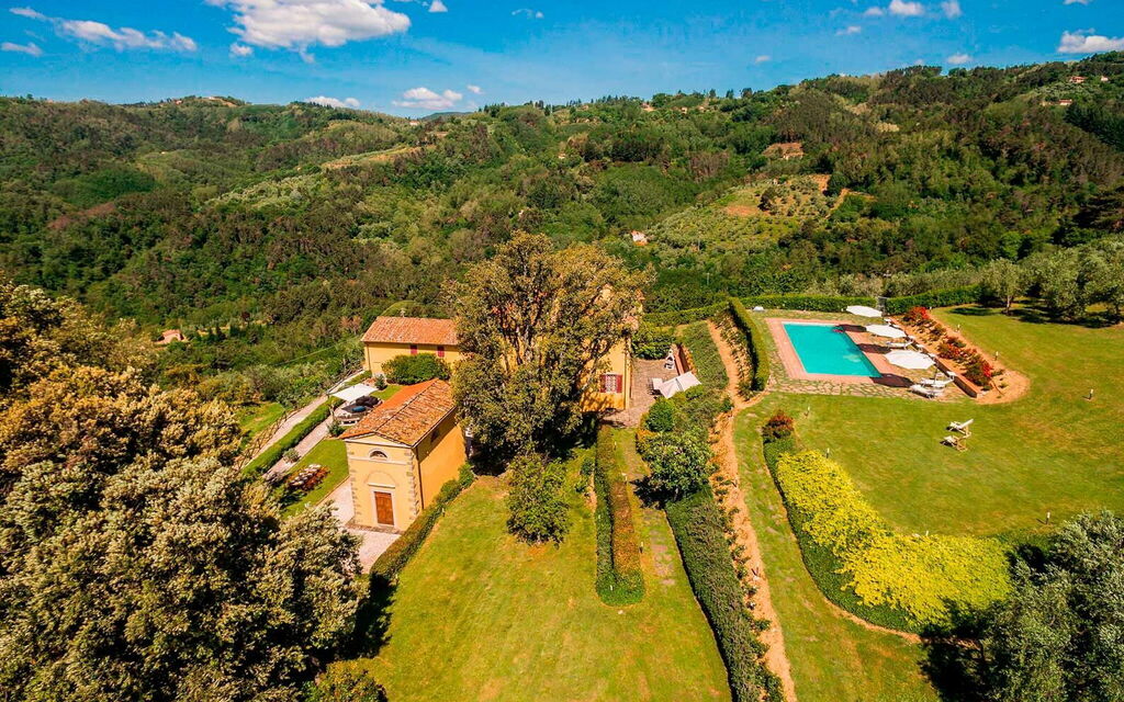 Tusco Home: Esterni, Piscina