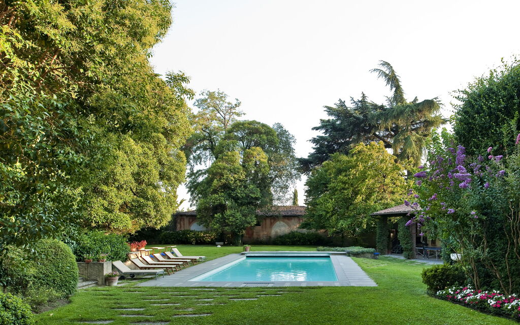 La Reggia Del Lord: Outdoor, Pool